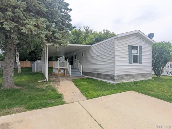 $27,000 | 18 Bellwood Drive, Swartz Creek, MI 48473