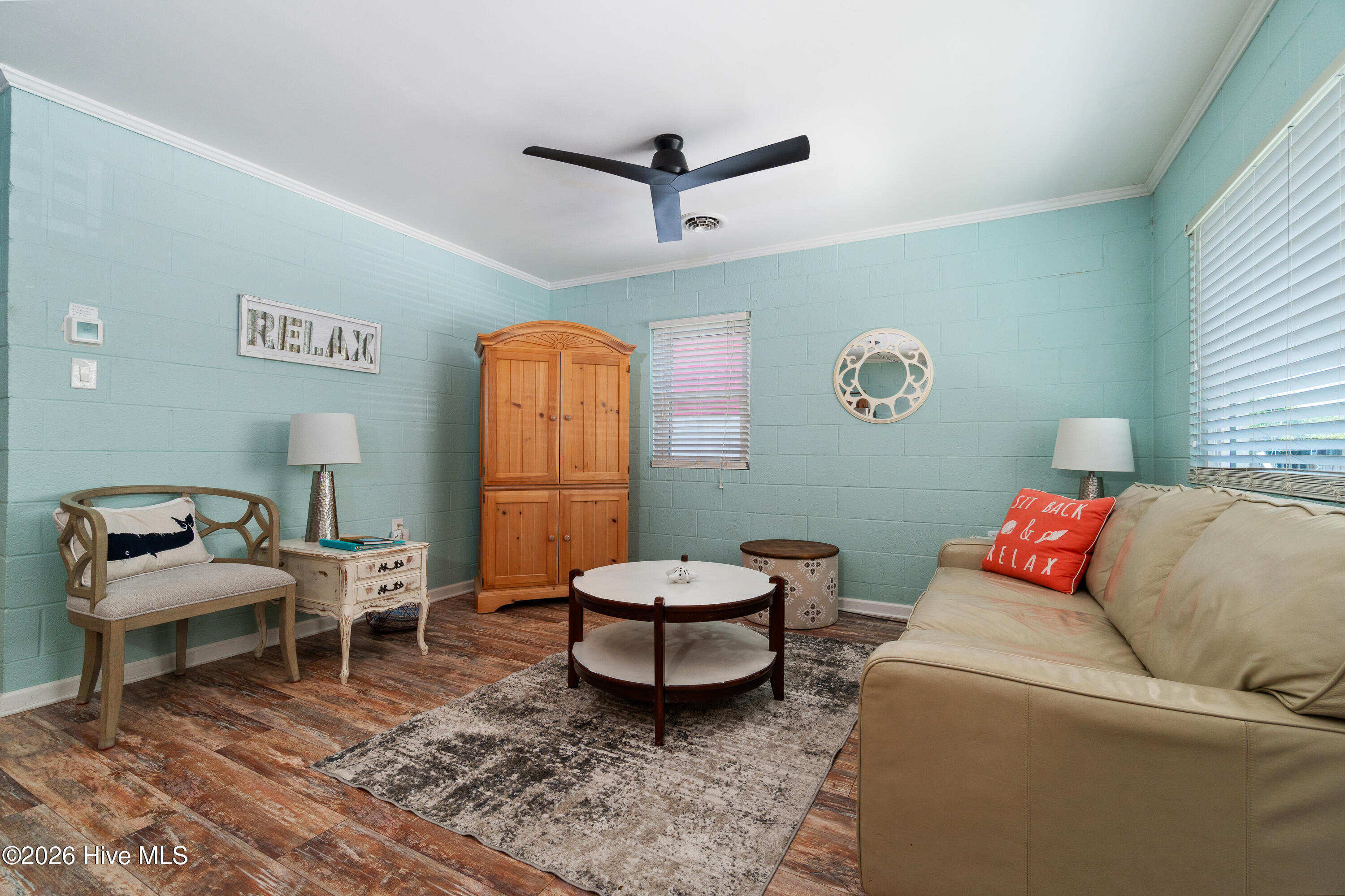 207 East Terminal Boulevard Atlantic Beach, NC 28512 - Photo 20 of 69 Great room view