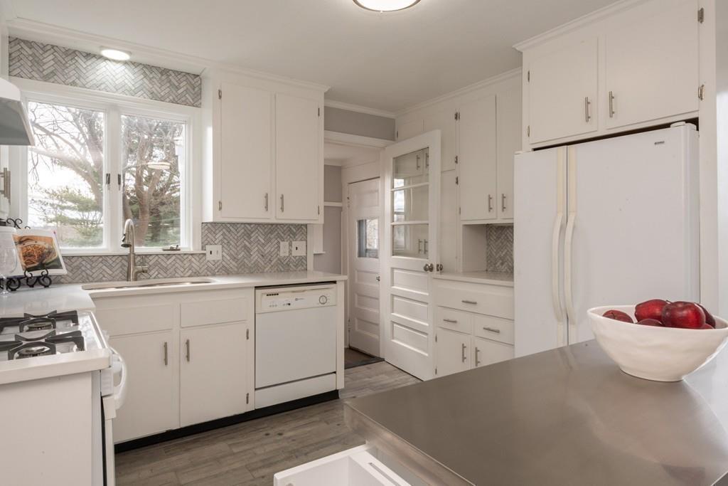 139 R High Street Danvers, MA 01923 - Photo 19 of 30 Gallery Image 19