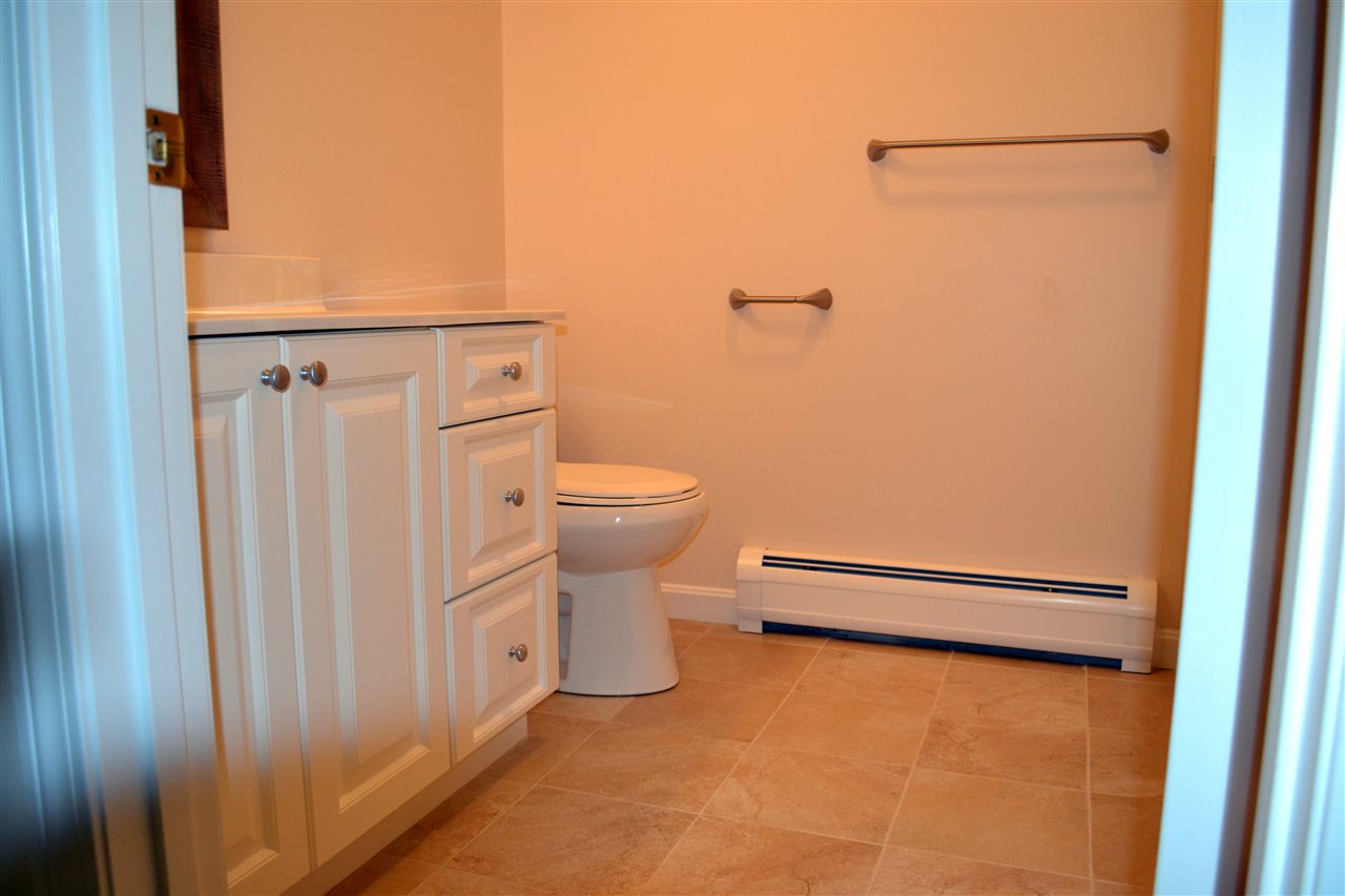 60 Gulf Road Lyndeborough, NH 03082 - Photo 27 of 39