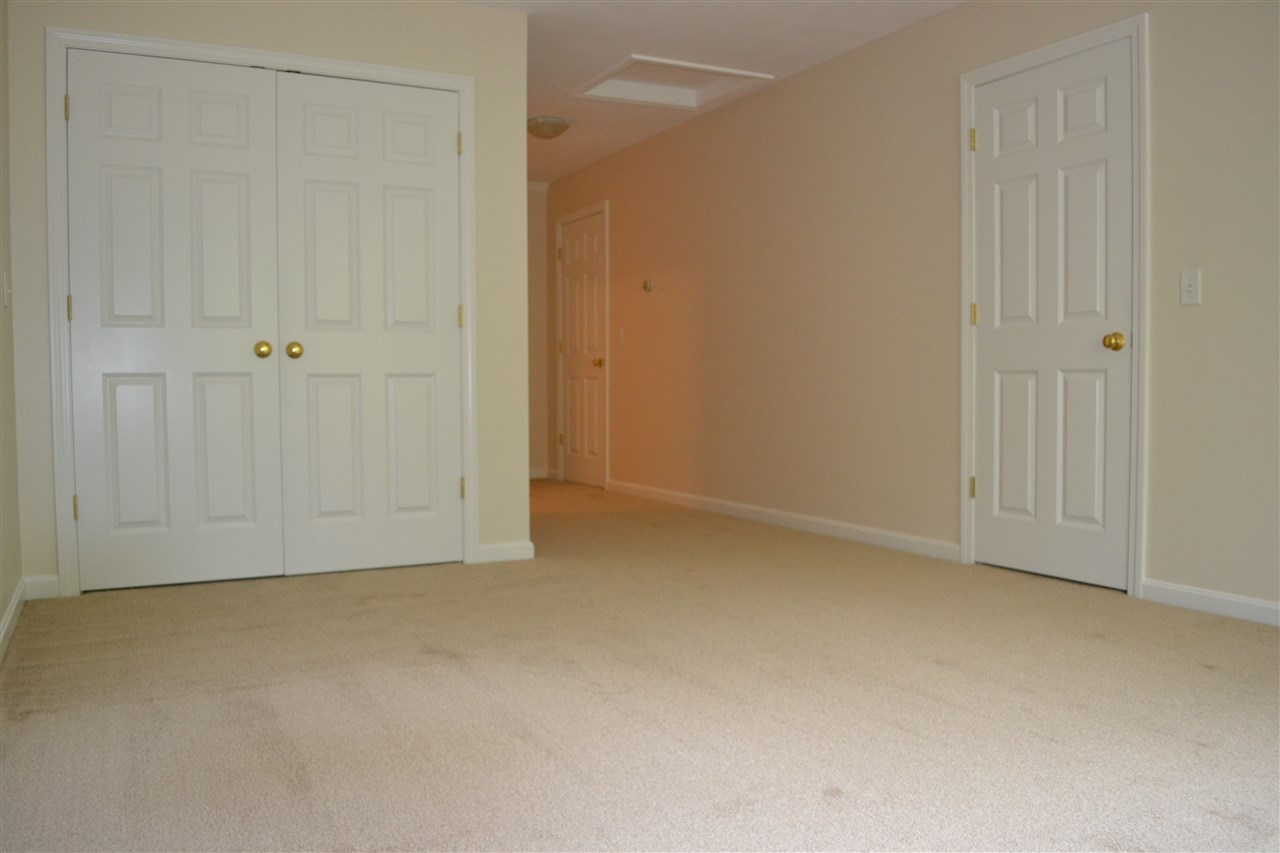 60 Gulf Road Lyndeborough, NH 03082 - Photo 29 of 39