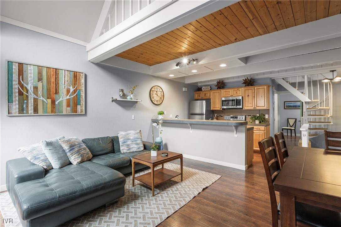 989 Tahoe Boulevard, Unit 61 Incline Village, NV 89451 - Photo 3 of 32