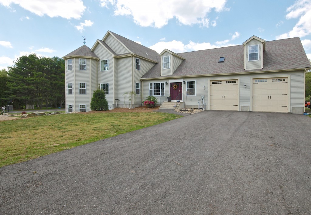 150 Martin Street Rehoboth, MA 02769 - Photo 1 of 25 Gallery Image 1