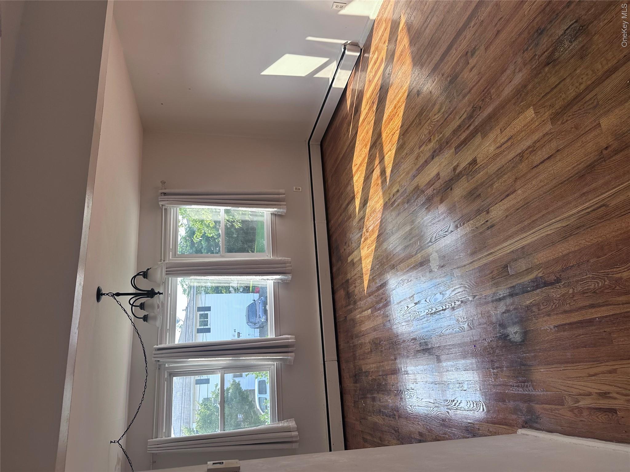 45 Radcliffe Road, Unit 1 Island Park, NY 11558 - Photo 4 of 6 Gallery Image 4