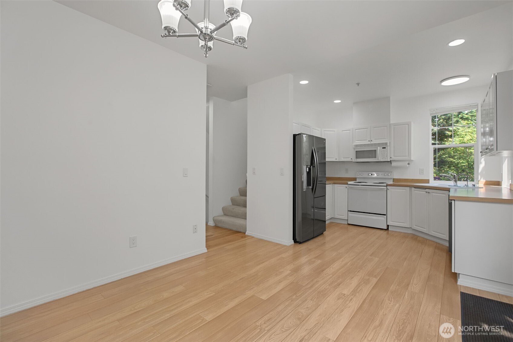 2300 Benson Road South, Unit 21 Renton, WA 98055 - Photo 13 of 40 Gallery Image 13