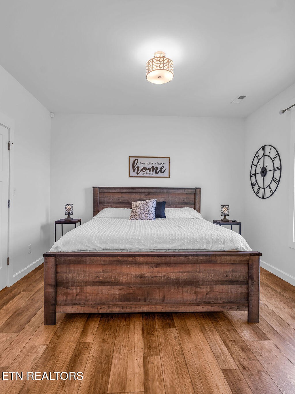 660 Mize Circle Seymour, TN 37865 - Photo 25 of 46 a bedroom with a bed and a table