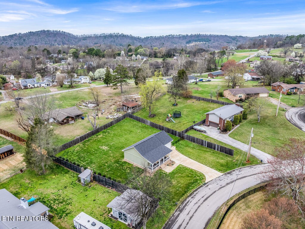660 Mize Circle Seymour, TN 37865 - Photo 44 of 46 an aerial view of residential houses with outdoor space and river