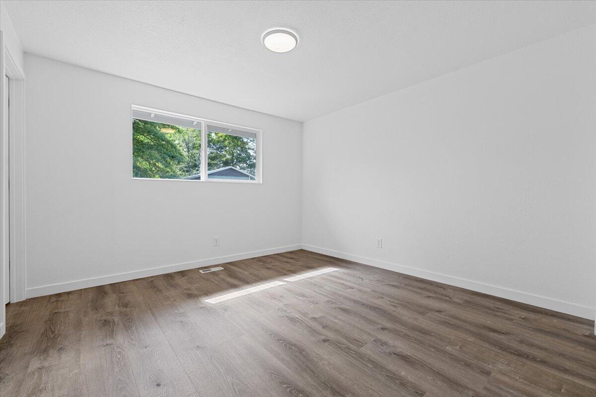 22 Bosc Way Eagle Point, OR 97524 - Photo 14 of 18 14