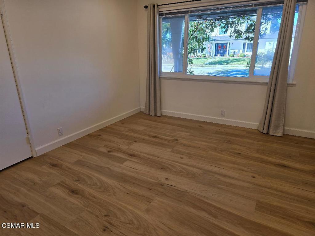 1404 Suffolk Avenue Thousand Oaks, CA 91360 - Photo 7 of 15