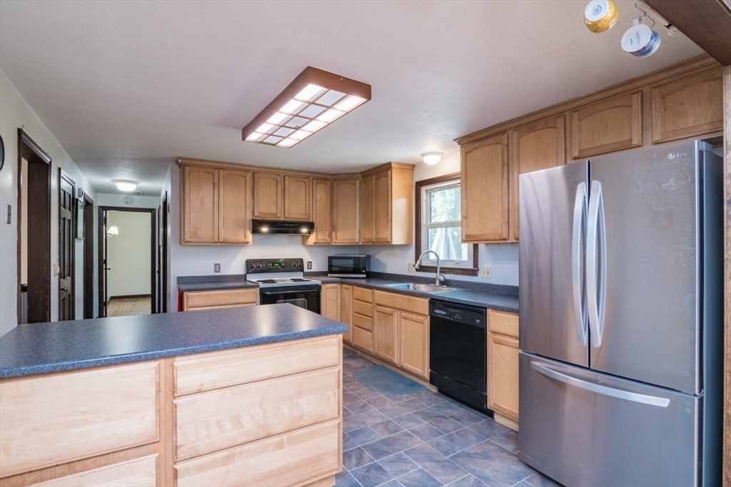 34 Allen Road Belchertown, MA 01007 - Photo 14 of 42 Gallery Image 14
