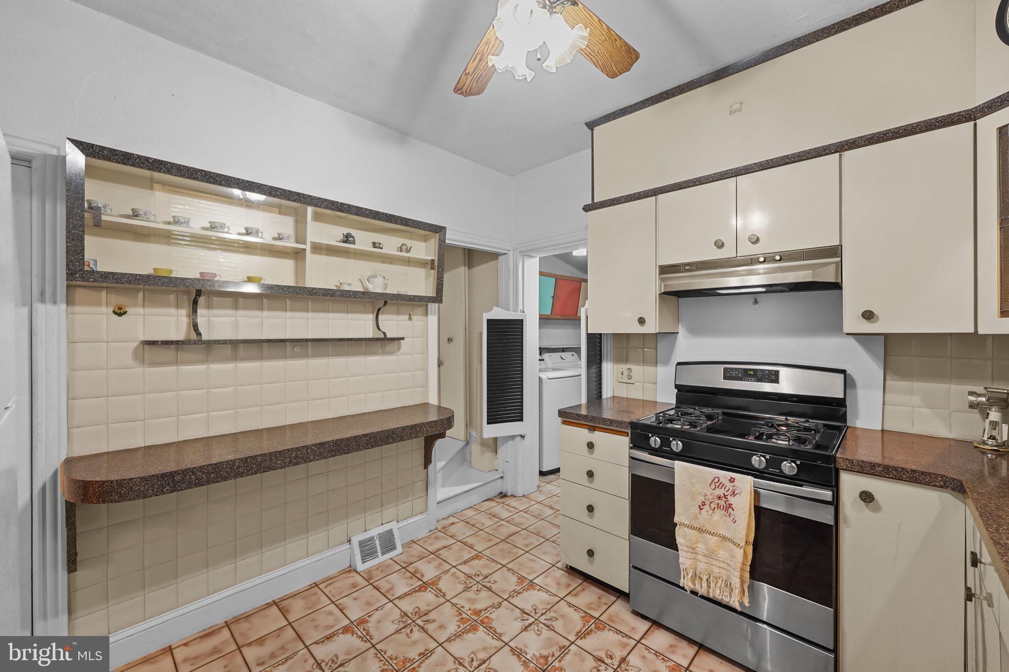 31 East Gravers Lane Philadelphia, PA 19118 - Photo 14 of 35 Kitchen