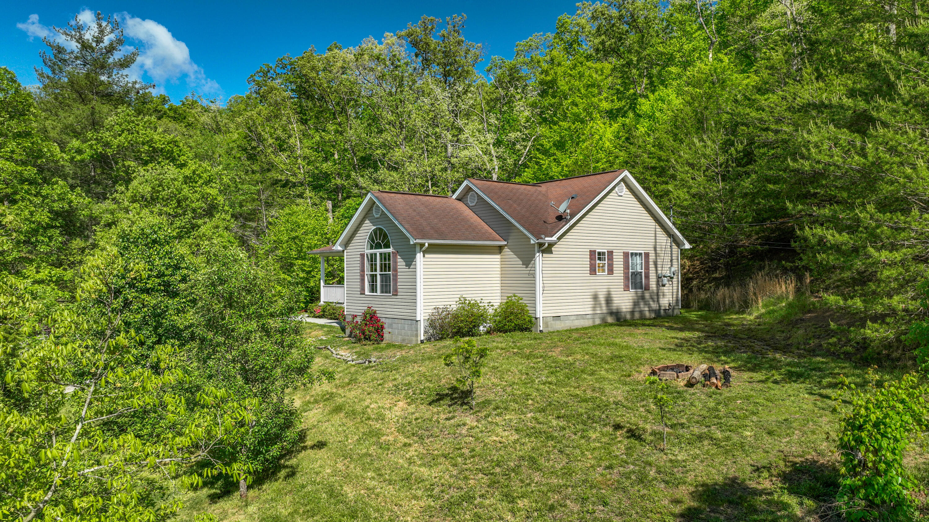 6111 North Wilderness Road Mount Vernon, KY 40456 - Photo 31 of 39 6111 N Wilderness Rd-7