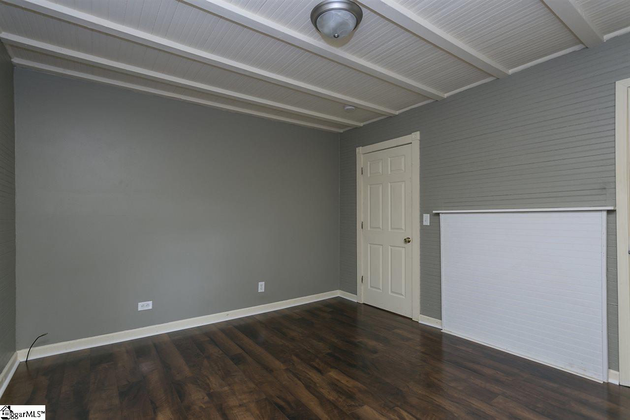 533 Bowers Road Travelers Rest, SC 29690 - Photo 14 of 25
