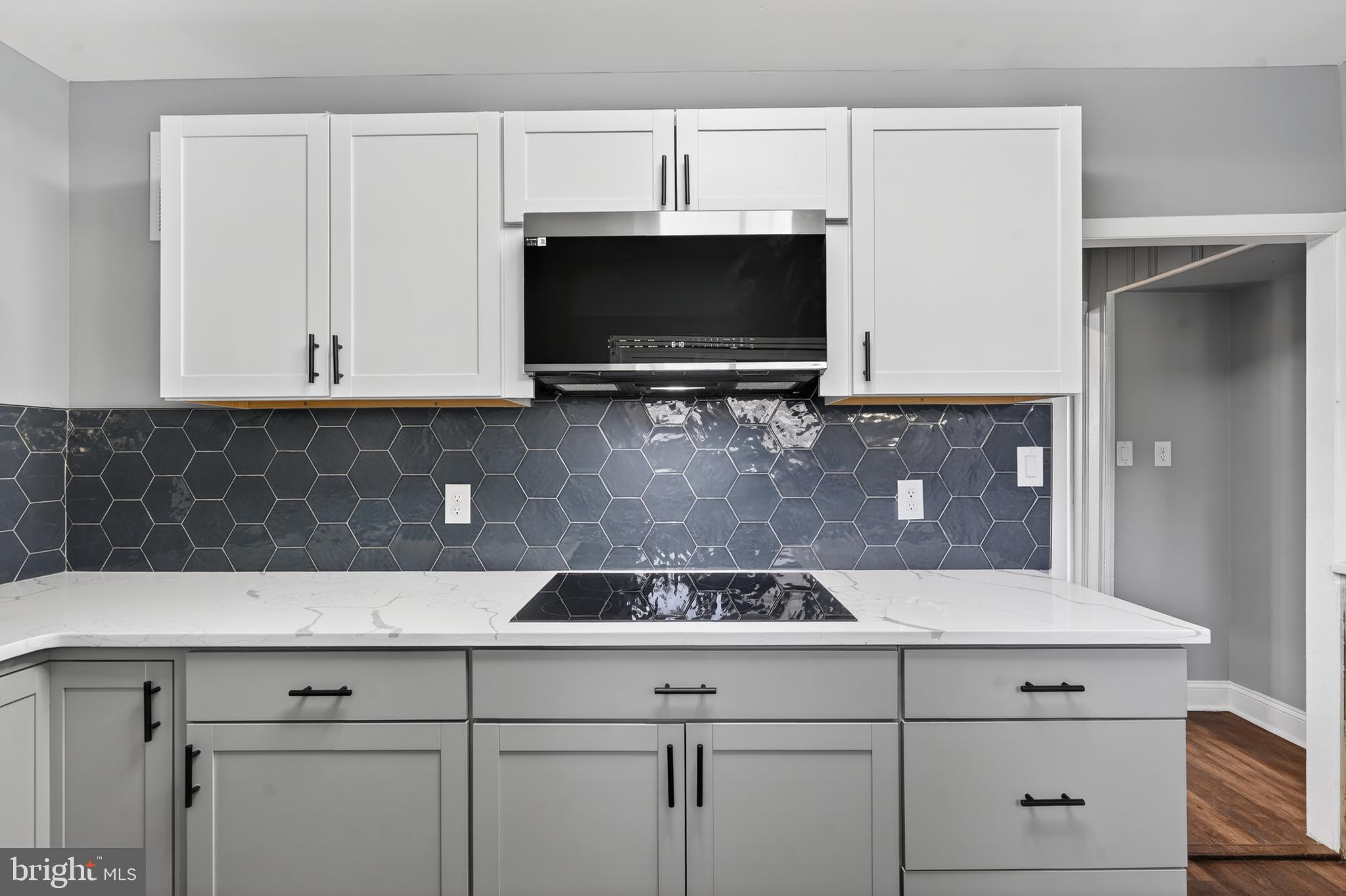 136 5th Avenue Pitman, NJ 08071 - Photo 3 of 31