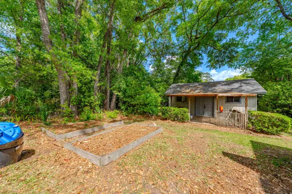 $385,000 | 2128 Glennridge Drive, Tallahassee, FL 32308