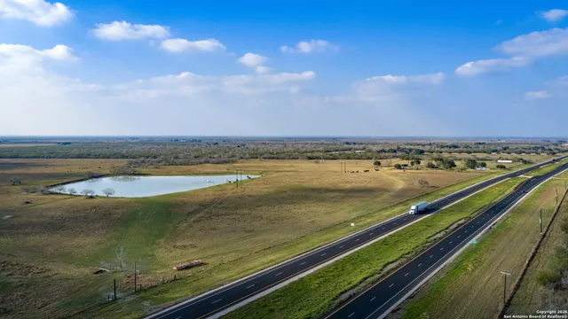 $1,689,360 | 10532 Highway 77, Victoria, TX 77905