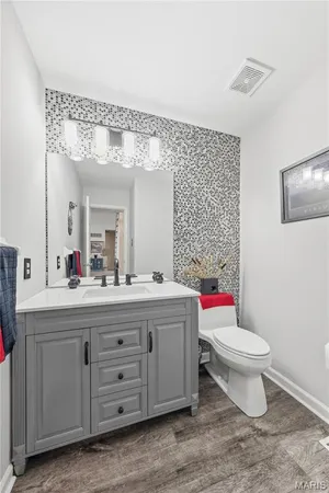 $505,000 | 2245 Meadow Forest Drive, Pacific, MO 63069