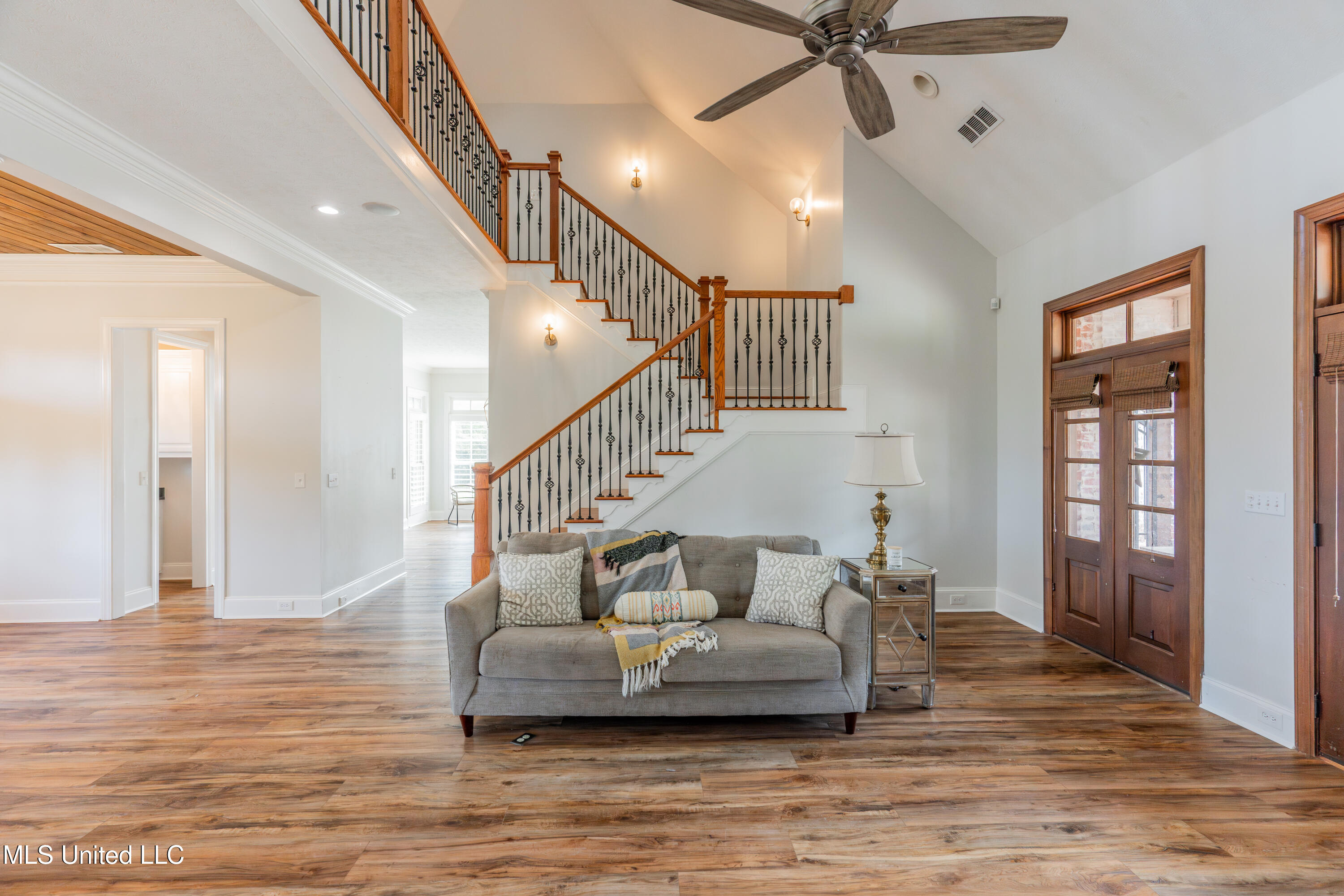 118 View Pointe Drive Clinton, MS 39056 - Photo 16 of 99 7-LivingRoom