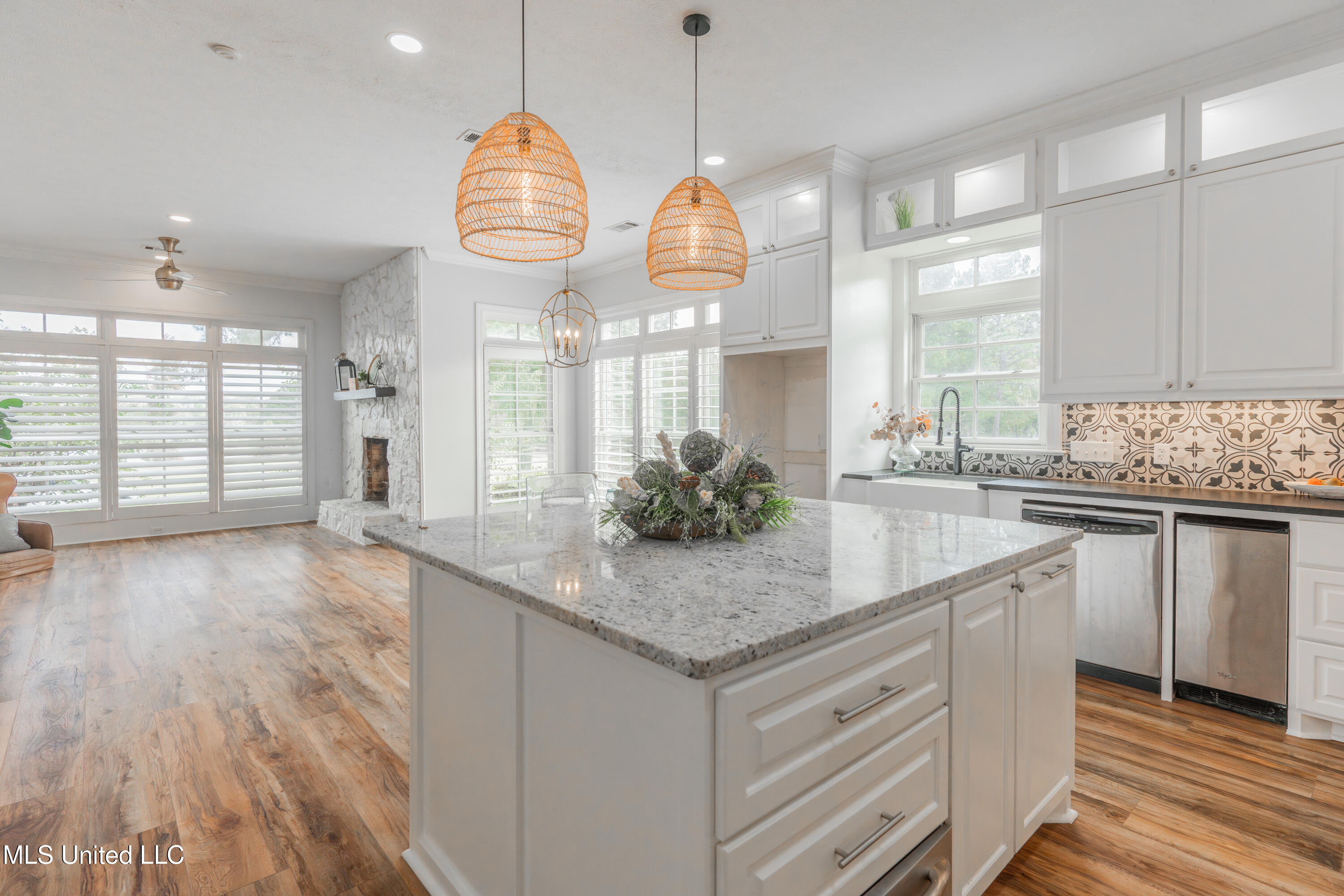 118 View Pointe Drive Clinton, MS 39056 - Photo 24 of 99 15-Kitchen