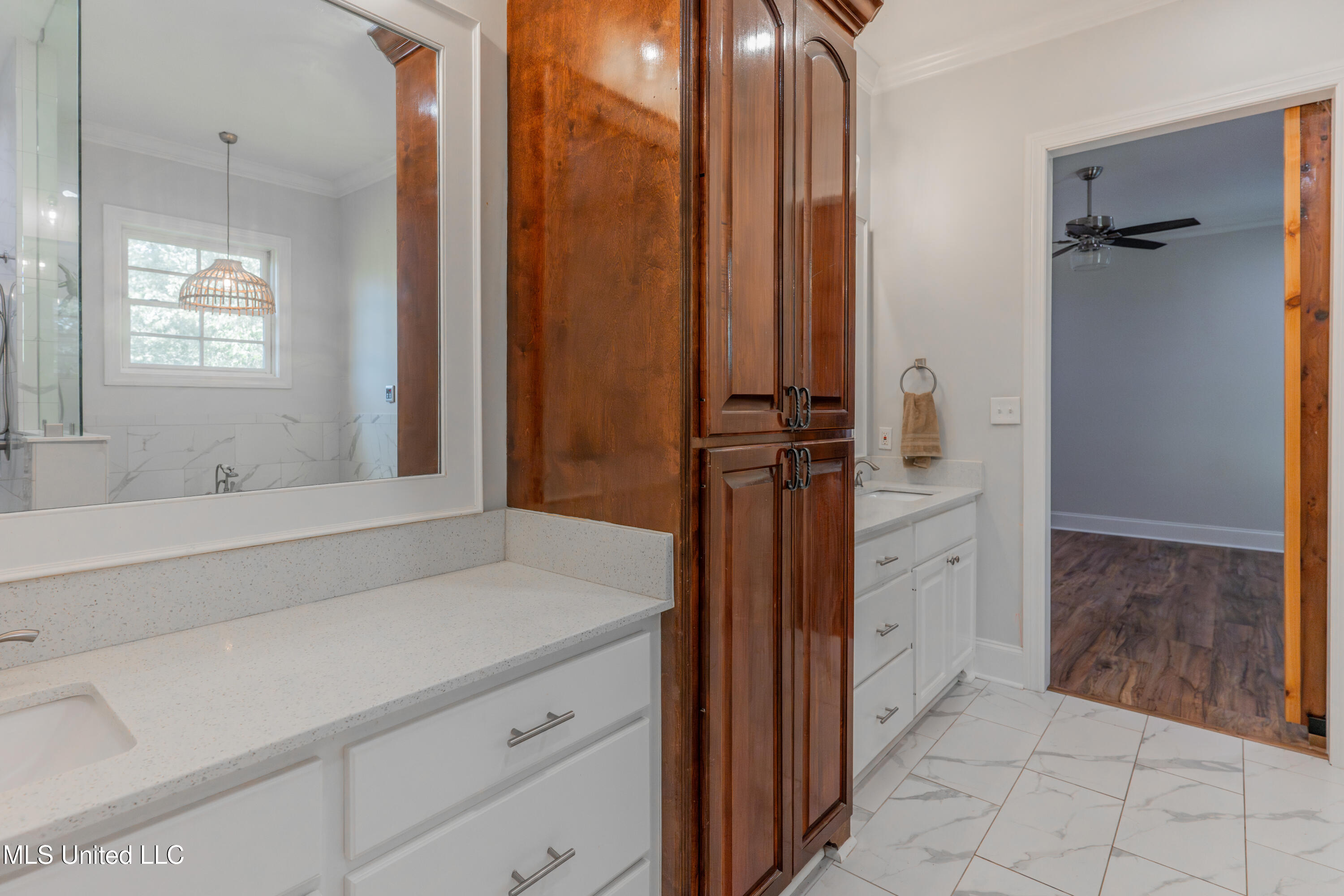 118 View Pointe Drive Clinton, MS 39056 - Photo 47 of 99 38-PrimaryBathroom