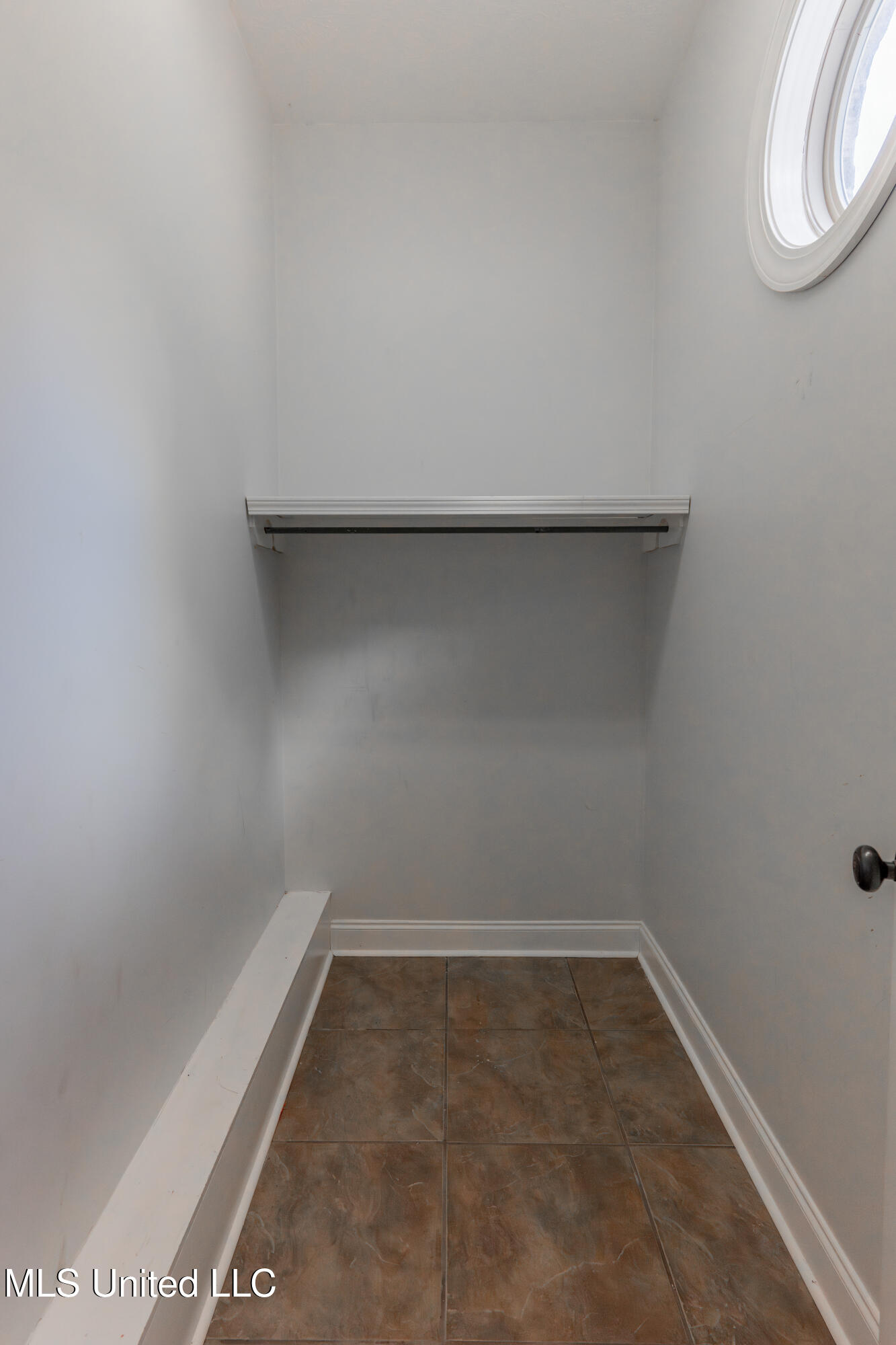 118 View Pointe Drive Clinton, MS 39056 - Photo 54 of 99 45-PrimaryCloset2