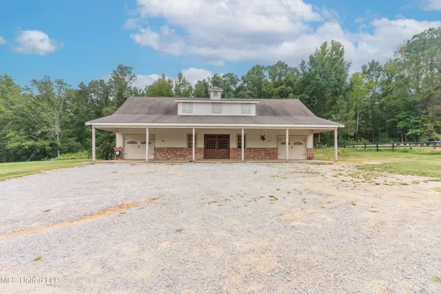$799,900 | 118 View Pointe Drive, Clinton, MS 39056