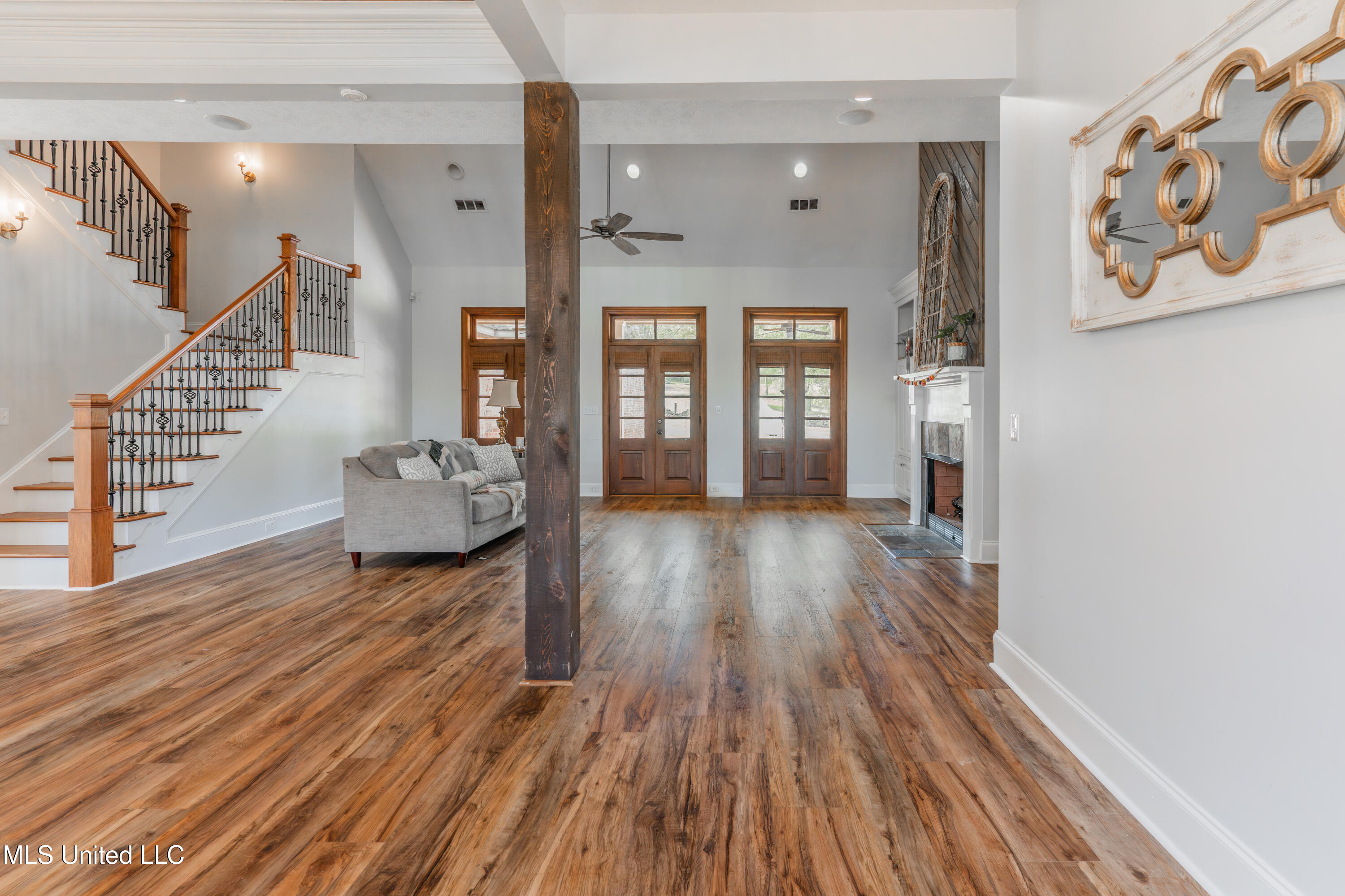 118 View Pointe Drive Clinton, MS 39056 - Photo 10 of 99 1-Entry