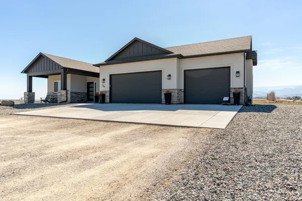 $659,000 | 1301 M Road, Loma, CO 81524