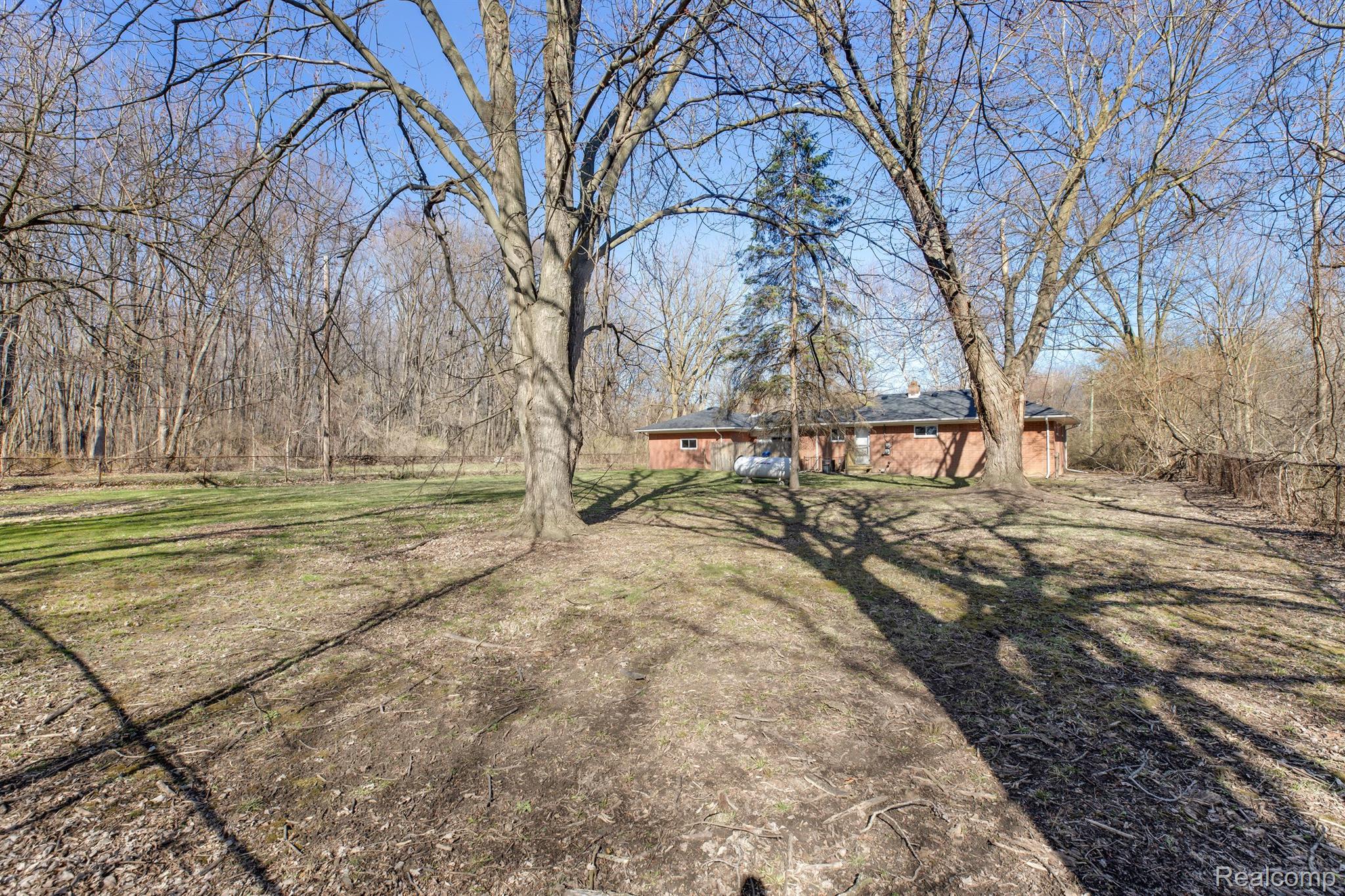 31130 Henry Ruff Road Romulus, MI 48174 - Photo 7 of 23 Gallery Image 7