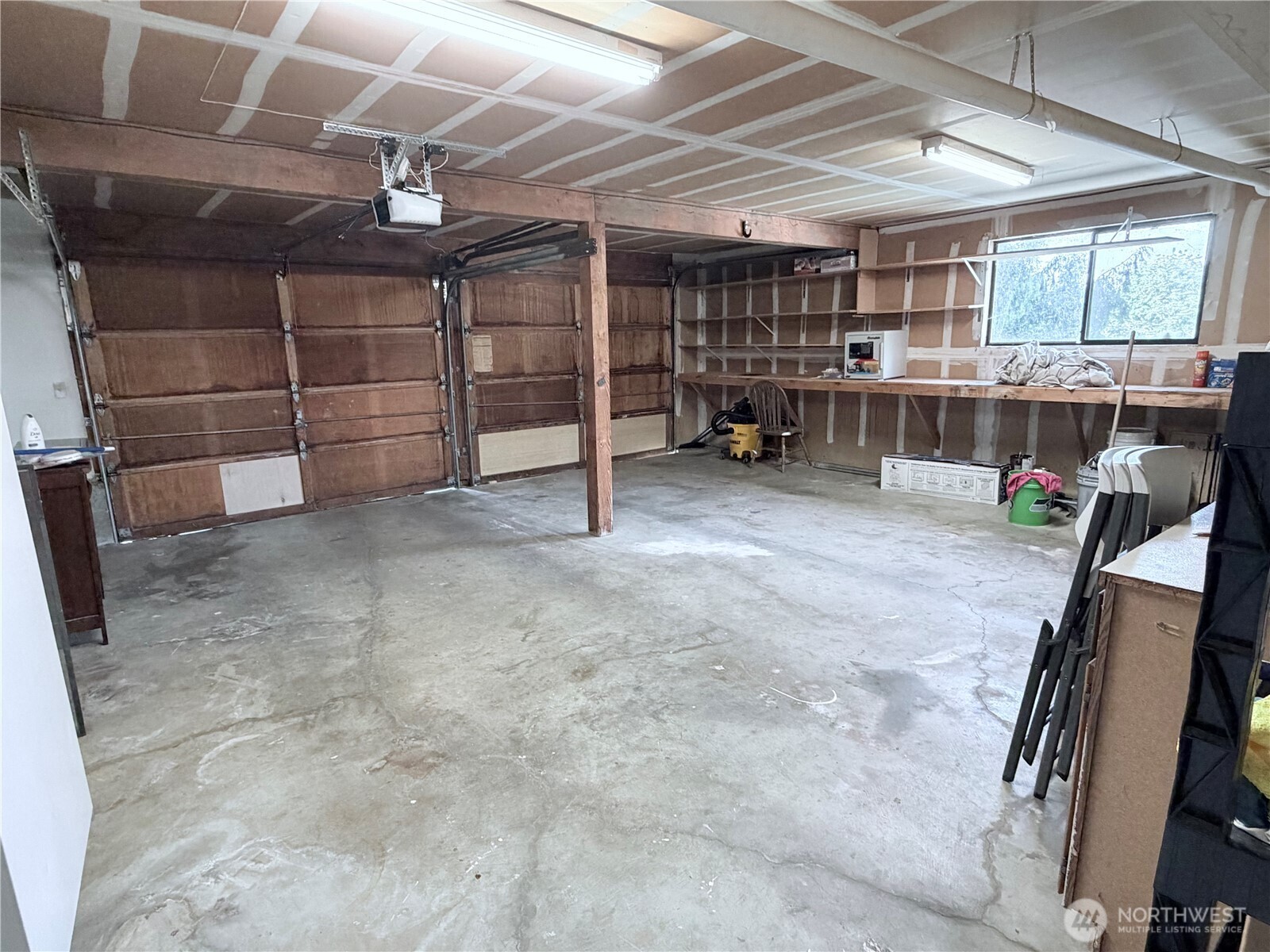 904 North Waugh Road Mount Vernon, WA 98273 - Photo 32 of 40