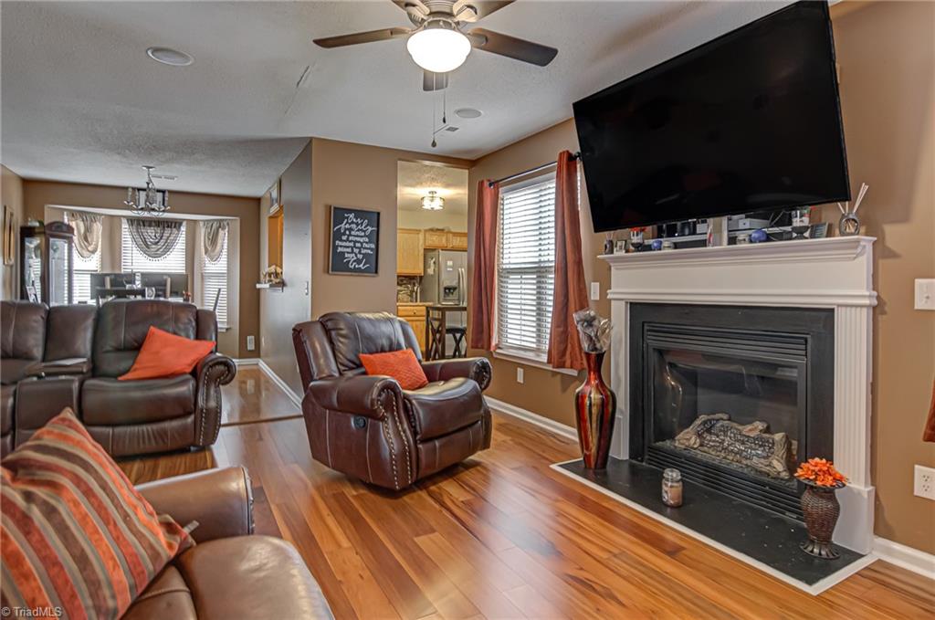 310 Apple Ridge Road Greensboro, NC 27406 - Photo 3 of 17 Gallery Image 3