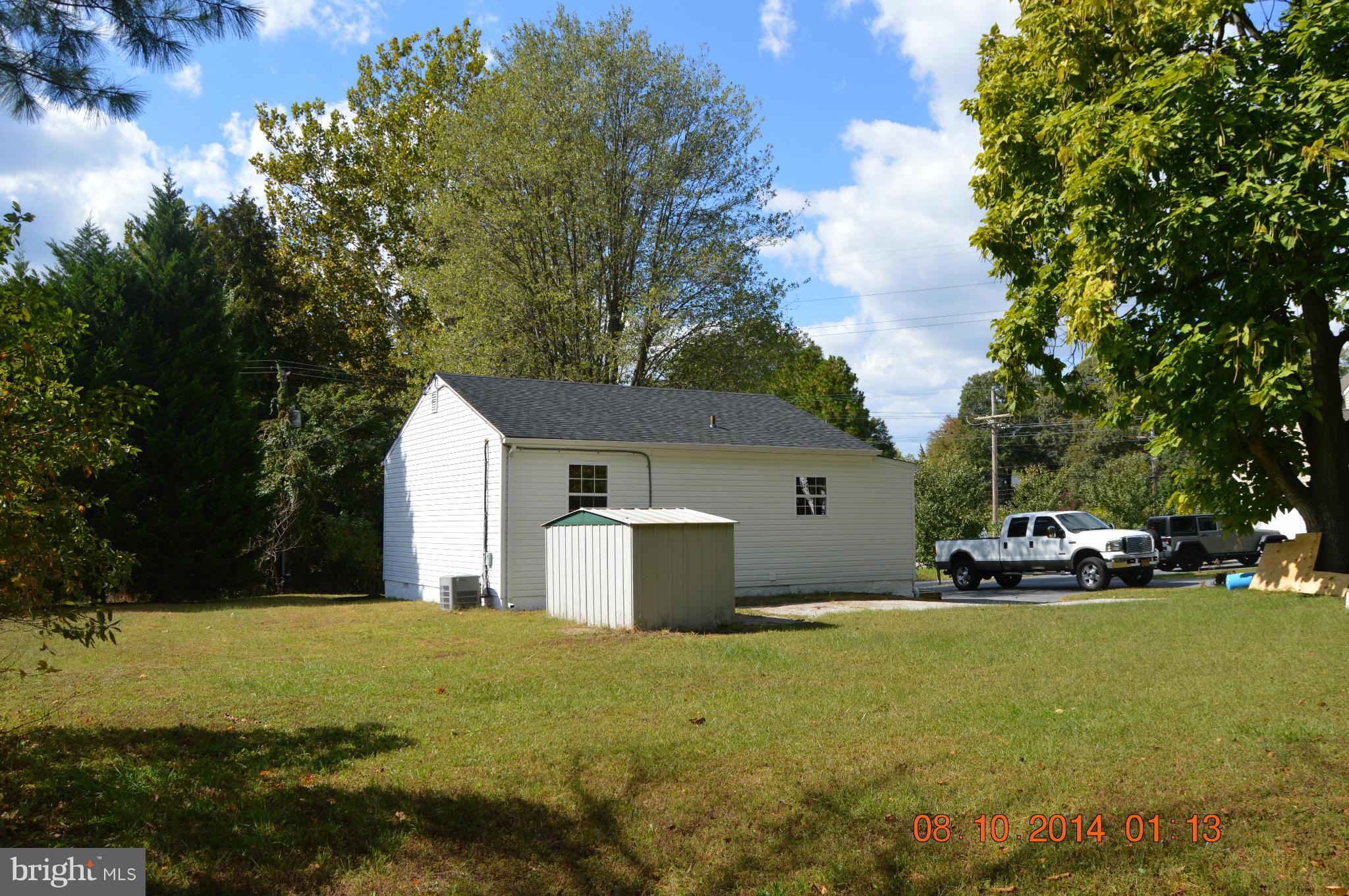 7 Burns Crossing Road Severn, MD 21144 - Photo 3 of 14 Nice level rear yard