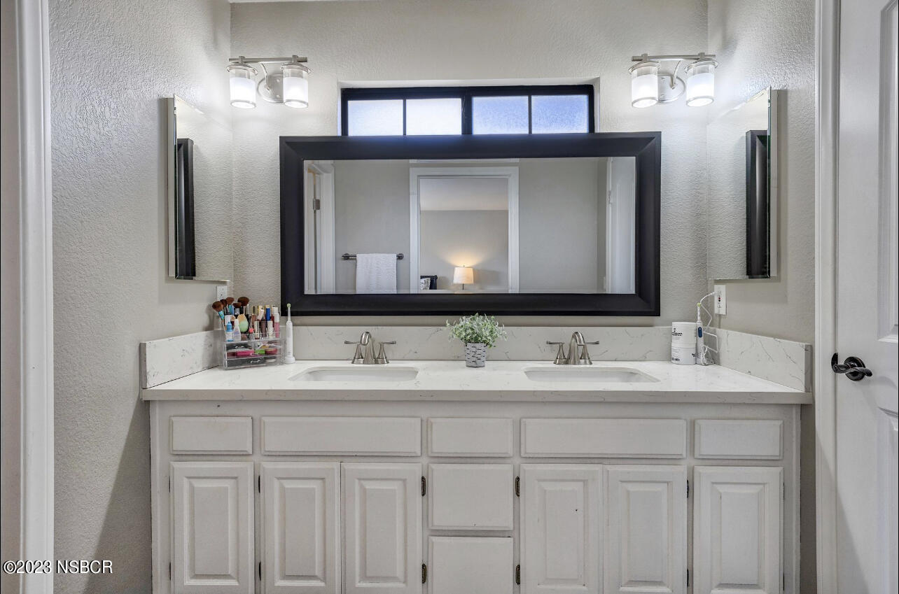 305 Crystal Circle Lompoc, CA 93436 - Photo 20 of 27 24931B66-D318-48A1-86ED-001768A048C9