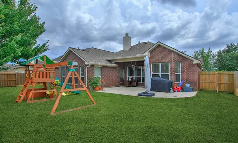 $370,000 | 9138 Running Eagle Falls, Tomball, TX 77375