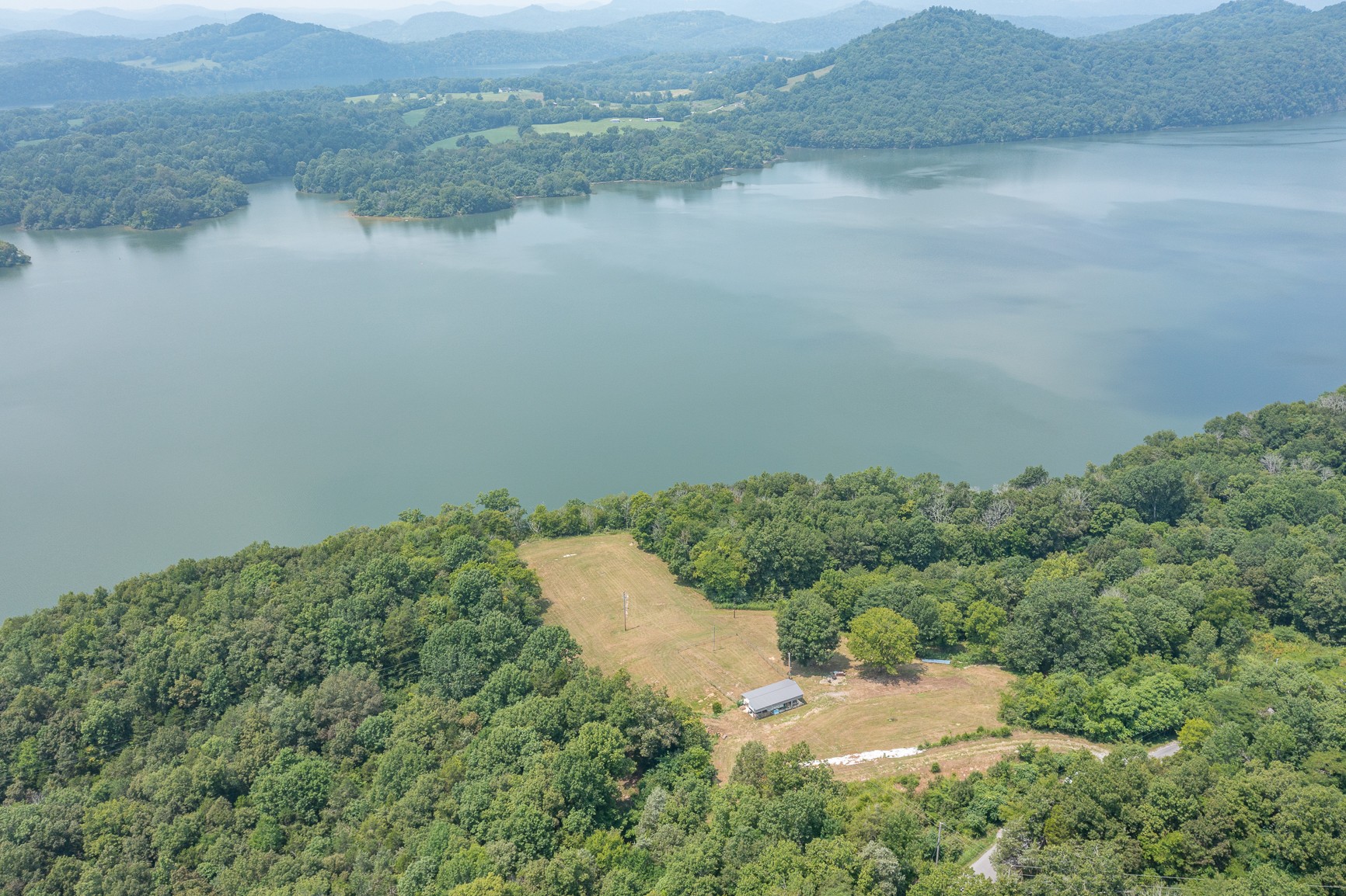 307 Sullivan Bend Road Elmwood, TN 38560 - Photo 11 of 14 Gallery Image 11
