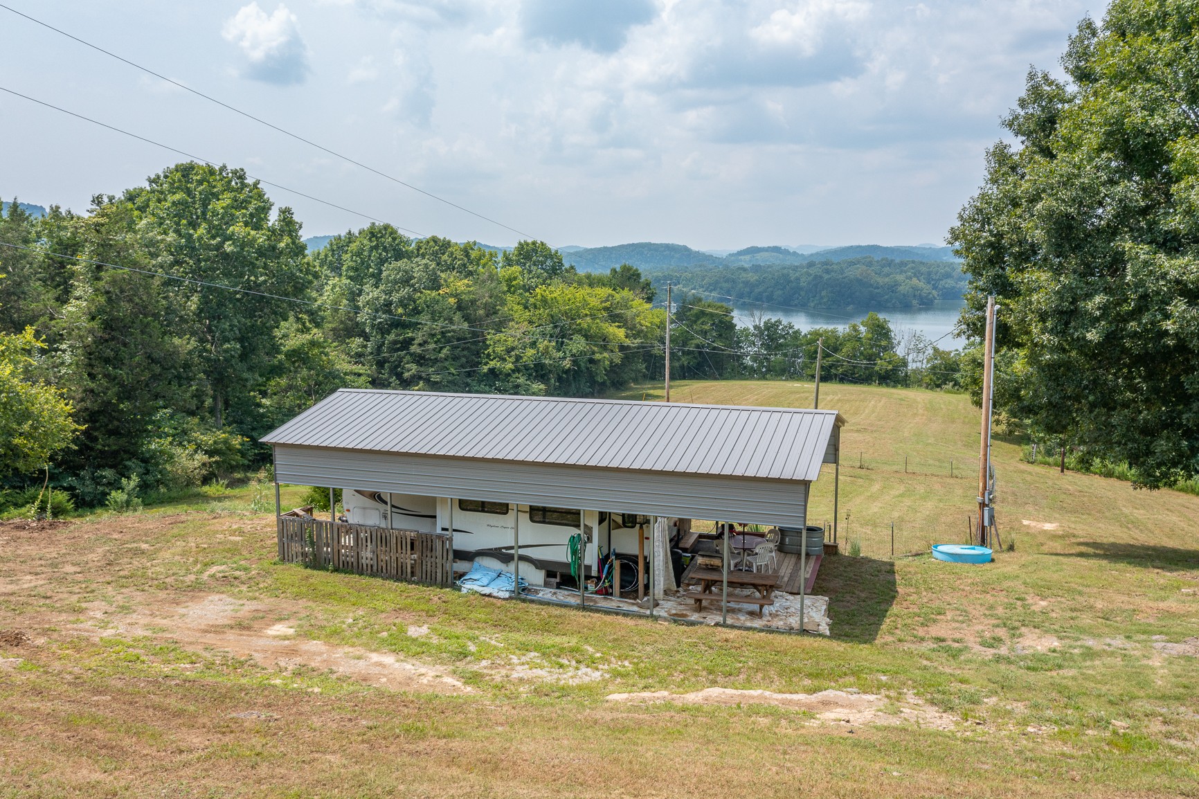 307 Sullivan Bend Road Elmwood, TN 38560 - Photo 3 of 14 Gallery Image 3