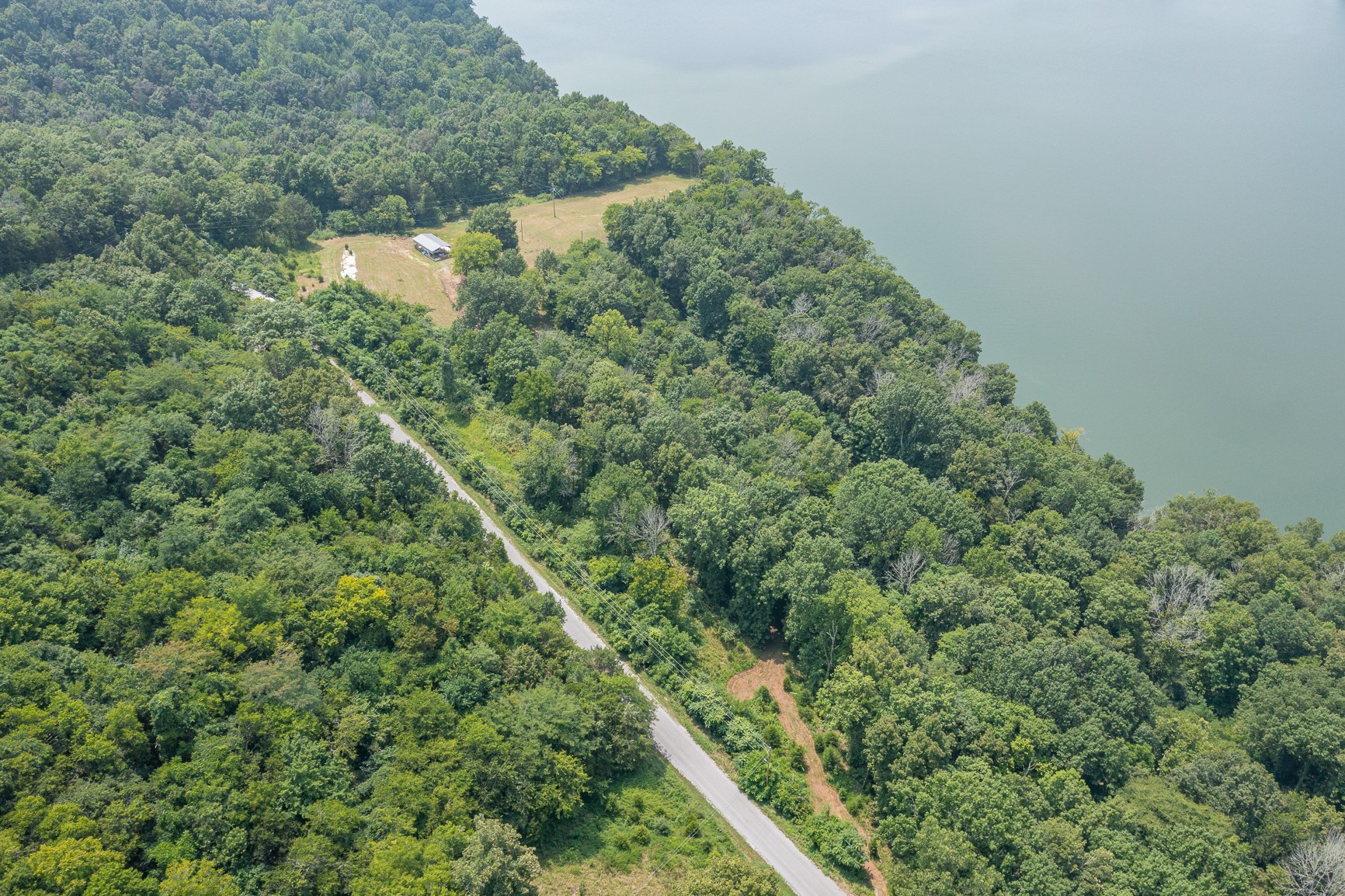 307 Sullivan Bend Road Elmwood, TN 38560 - Photo 10 of 14 Gallery Image 10