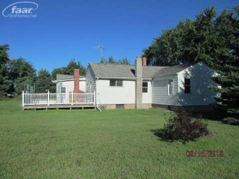 7131 Silver Lake Road Linden, MI 48451 - Photo 19 of 22 20367730-18.JPG