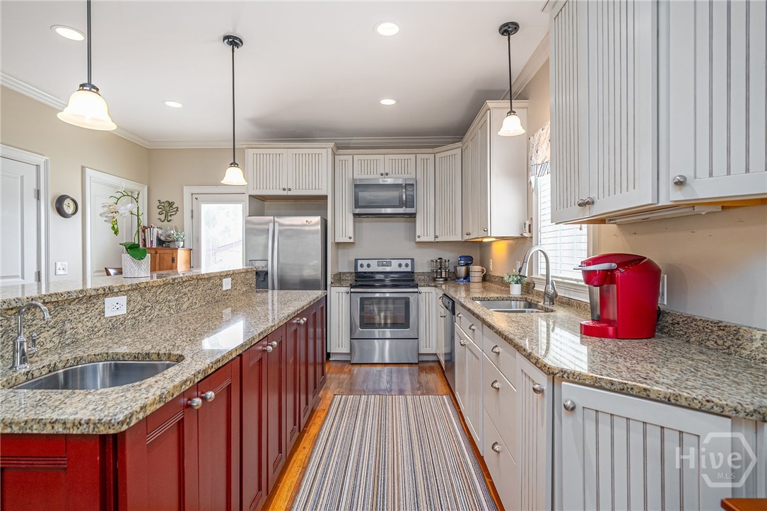 208 Jones Avenue Tybee Island, GA 31328 - Photo 3 of 48