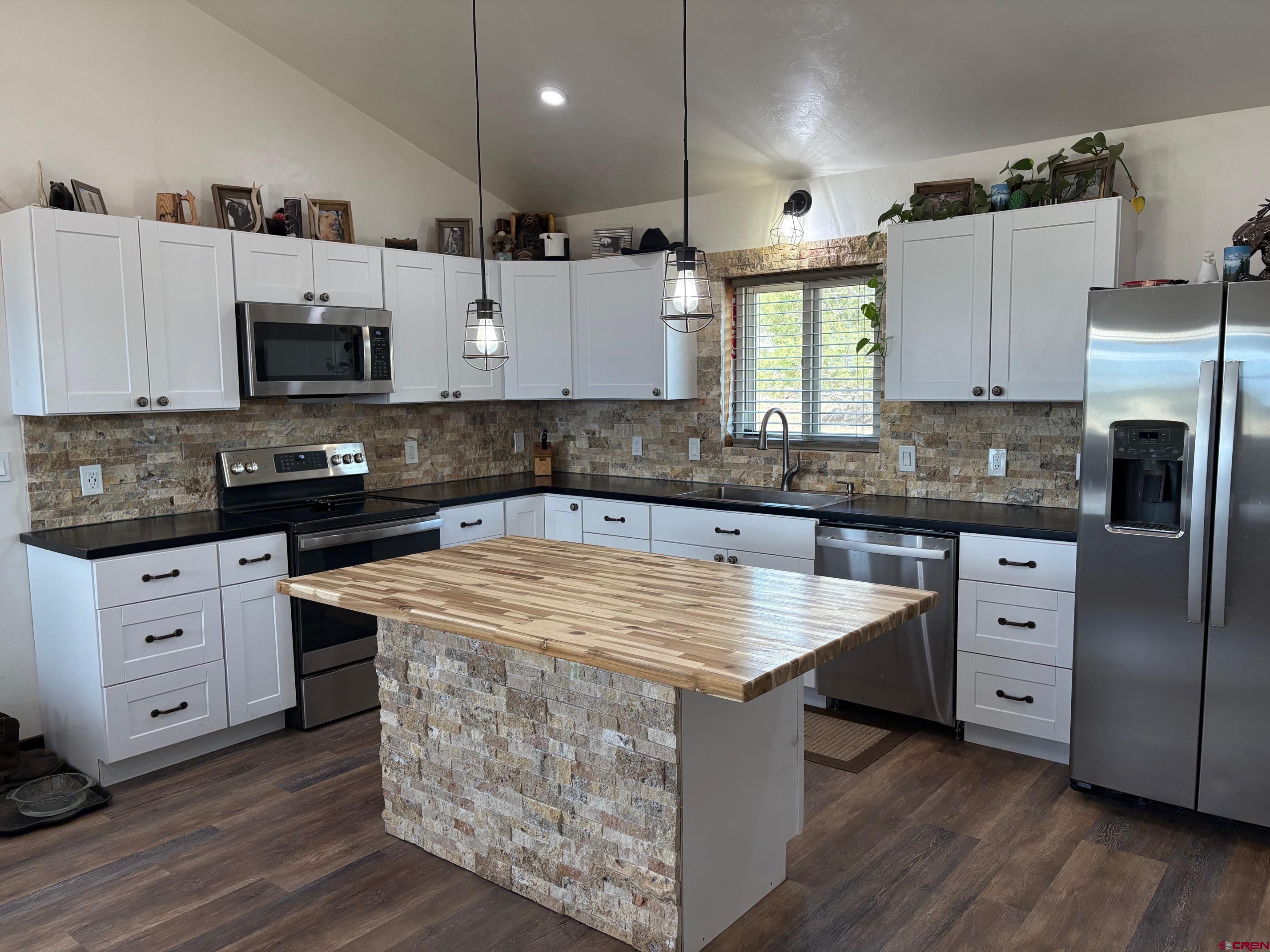 24500 Timothy Road Cedaredge, CO 81413 - Photo 3 of 30