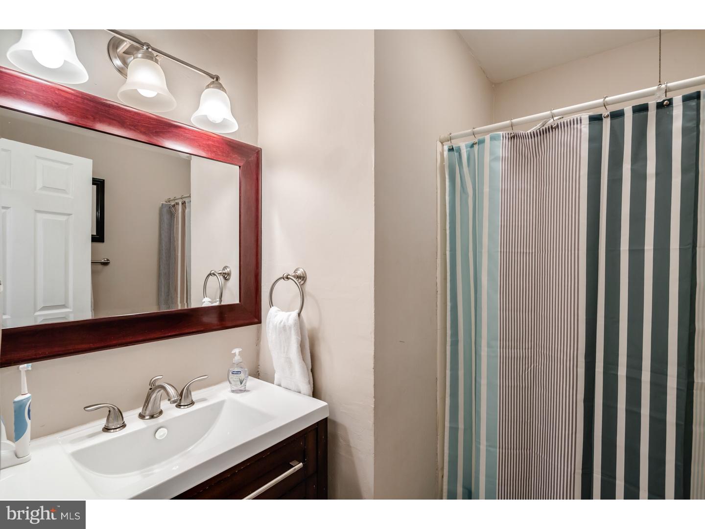 455 Deer Road Cherry Hill, NJ 08034 - Photo 4 of 19