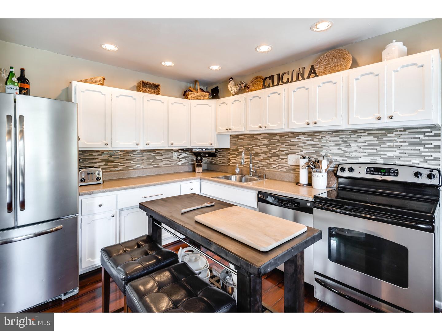 455 Deer Road Cherry Hill, NJ 08034 - Photo 8 of 19