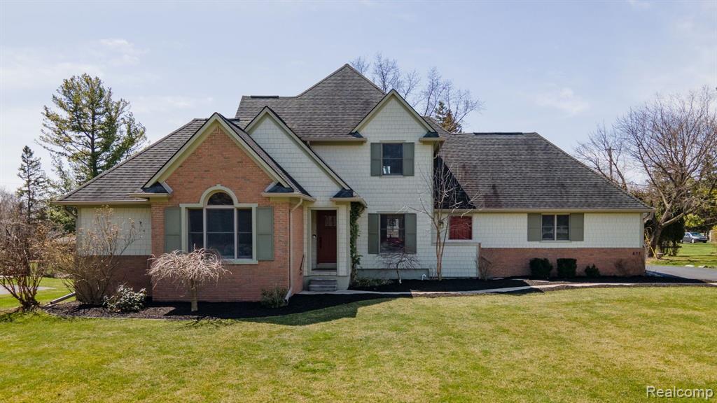 411 Cherry Tree Lane Rochester Hills, MI 48306 - Photo 1 of 61
