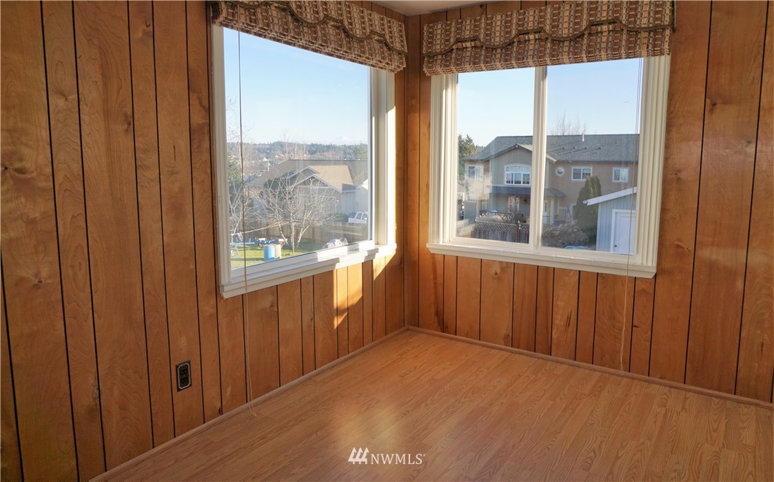 2631 Cascade Trail Bremerton, WA 98310 - Photo 8 of 25 Gallery Image 8