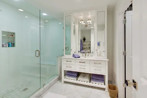 $910,000 | 32 Warrington Drive, Lake Bluff, IL 60044