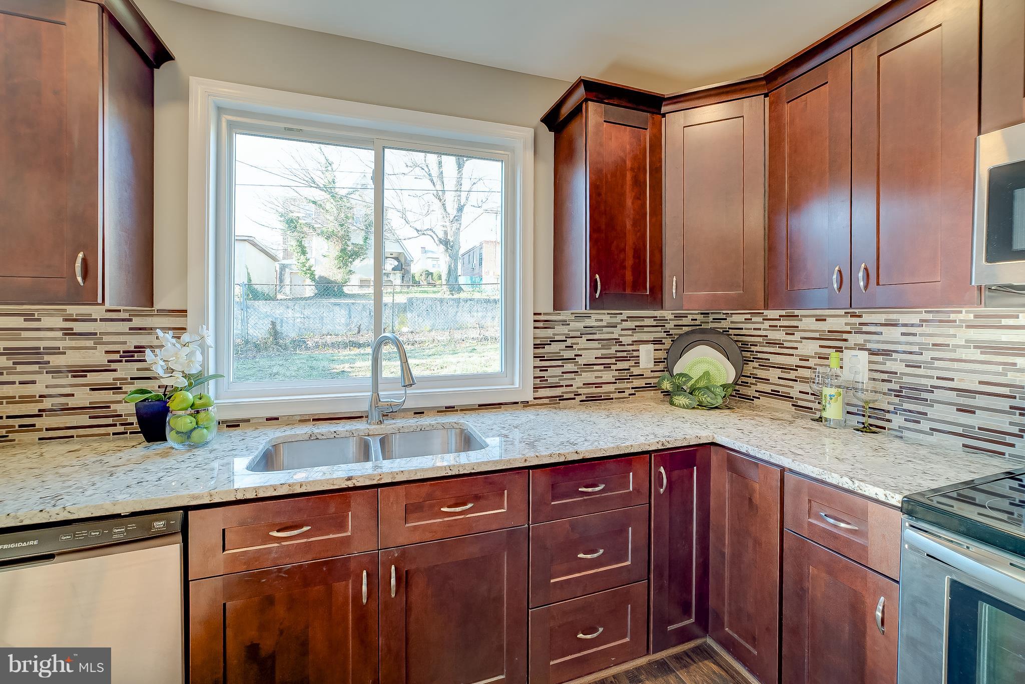 3510 Ellamont Road Baltimore, MD 21215 - Photo 2 of 19 Gallery Image 2