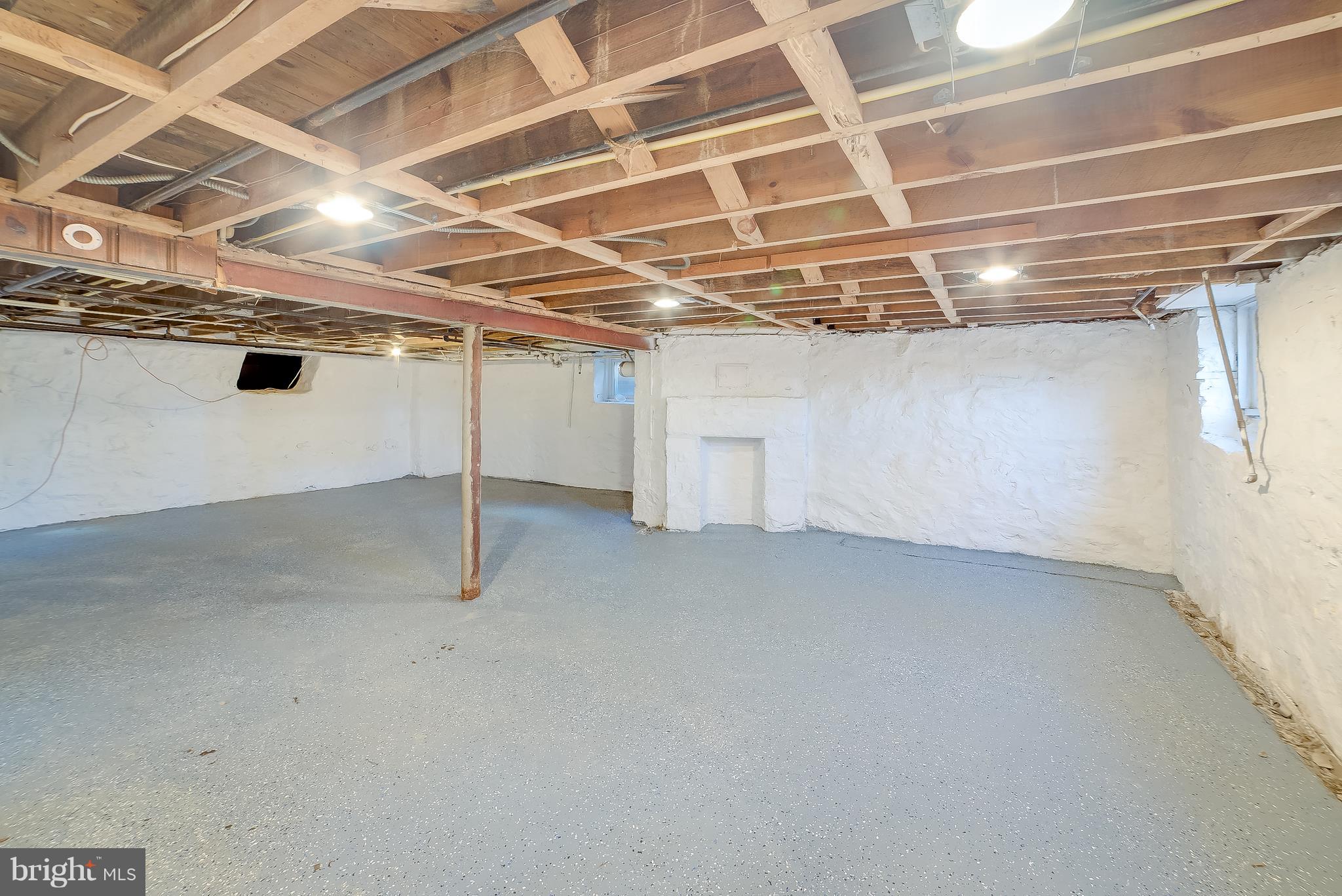 3510 Ellamont Road Baltimore, MD 21215 - Photo 16 of 19 Gallery Image 16