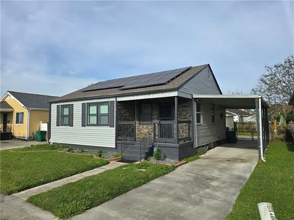 $2,500 | 912 Monticello Avenue, Jefferson, LA 70121