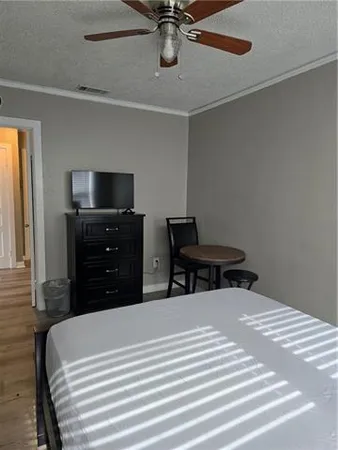 $2,500 | 912 Monticello Avenue, Jefferson, LA 70121