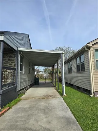 $2,500 | 912 Monticello Avenue, Jefferson, LA 70121